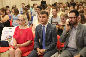 >В ЮФУ наградили лучших выпускников Ростовской области-2018